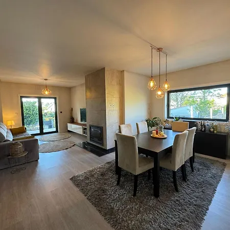 Villa Pinheiros House By Alponte
