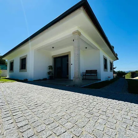 Villa Pinheiros House By Alponte *