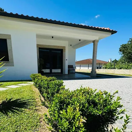 Pinheiros House By Alponte Villa