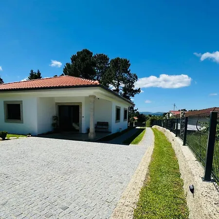 Pinheiros House By Alponte Monção